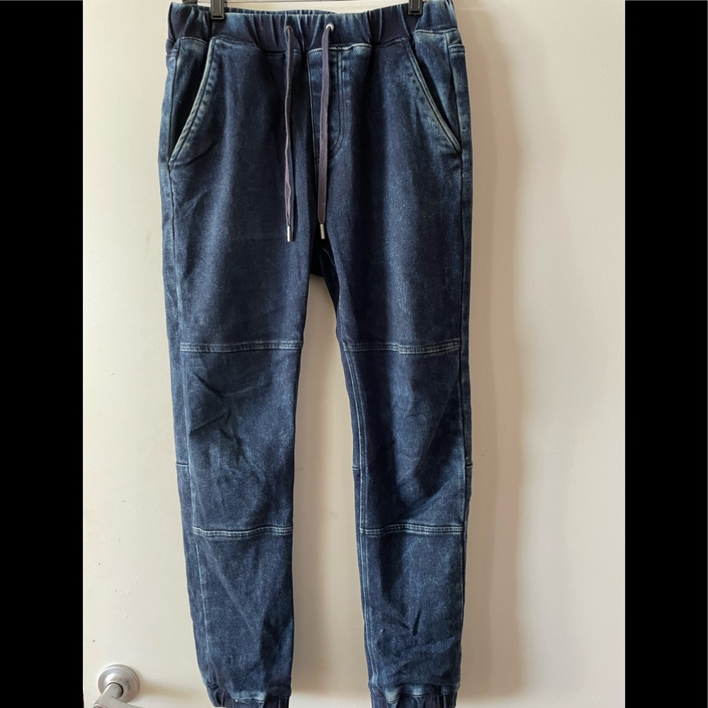 Guess/ Mens denim joggers/XS